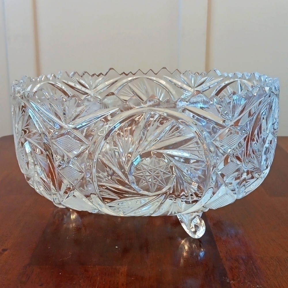 Vintage Lead Crytal Pinwheel Star and Diamond Pattern Centerpiece footed bowl